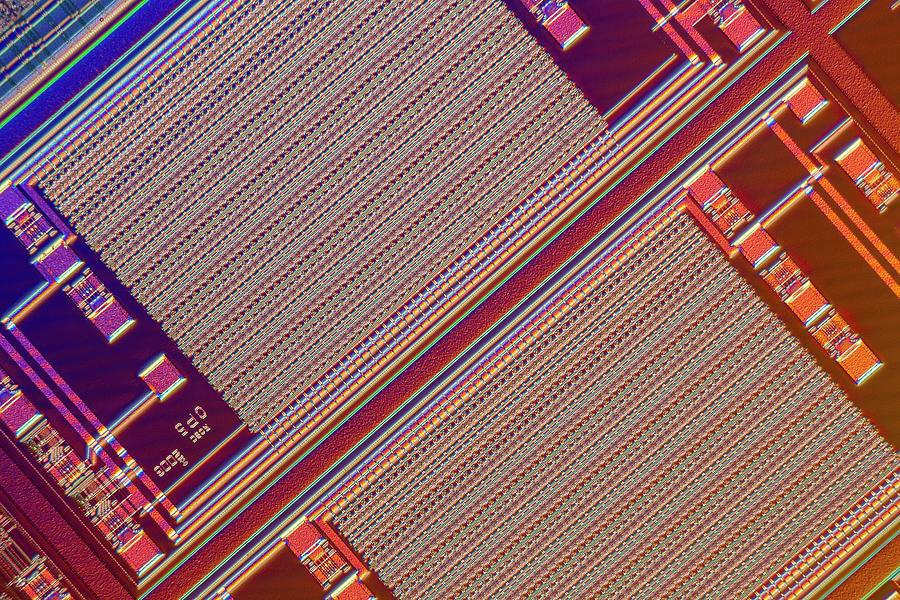Microchip #2 by Alfred Pasieka / Science Photo Library