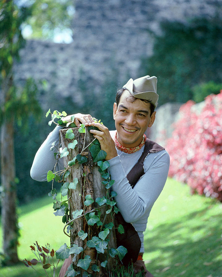 Smiling Man in a Garden Photograph - Cantinflas by Silver Screen