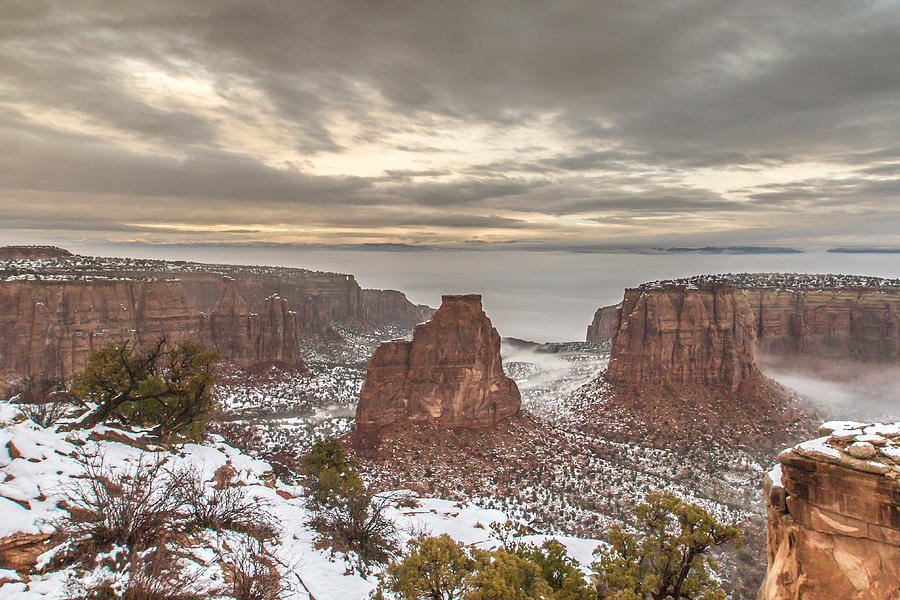 Independence Sunrise Photograph by Jeff Stoddart