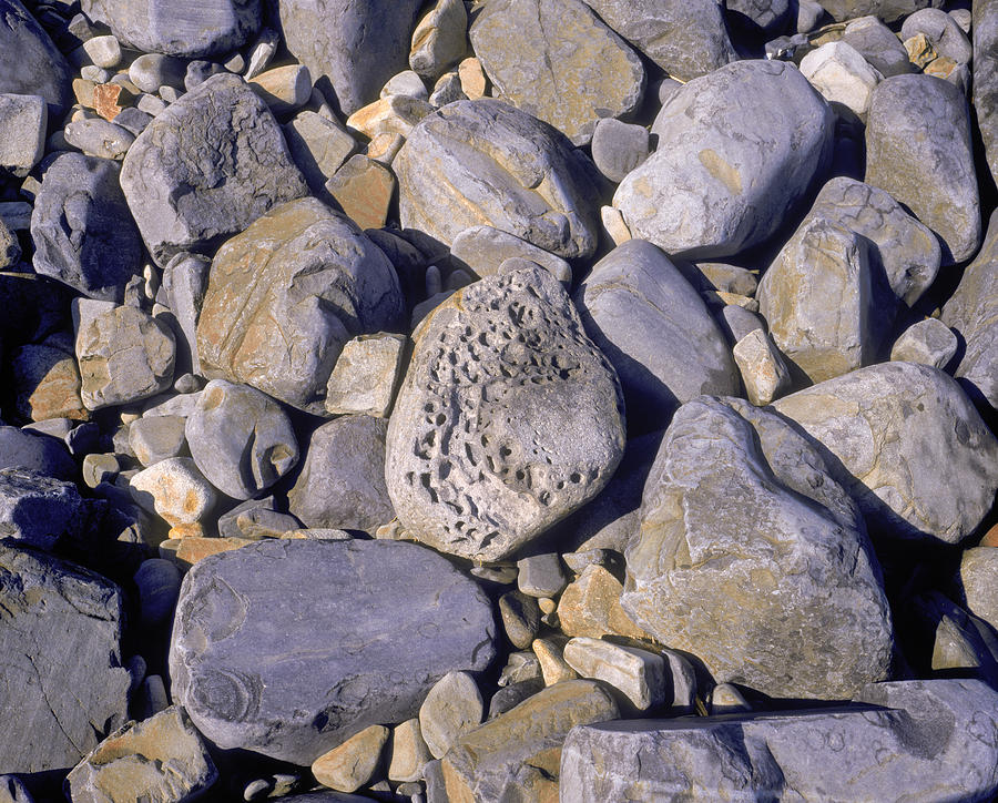 Phillip Rocks 45 Rocks by Phillip Hayson