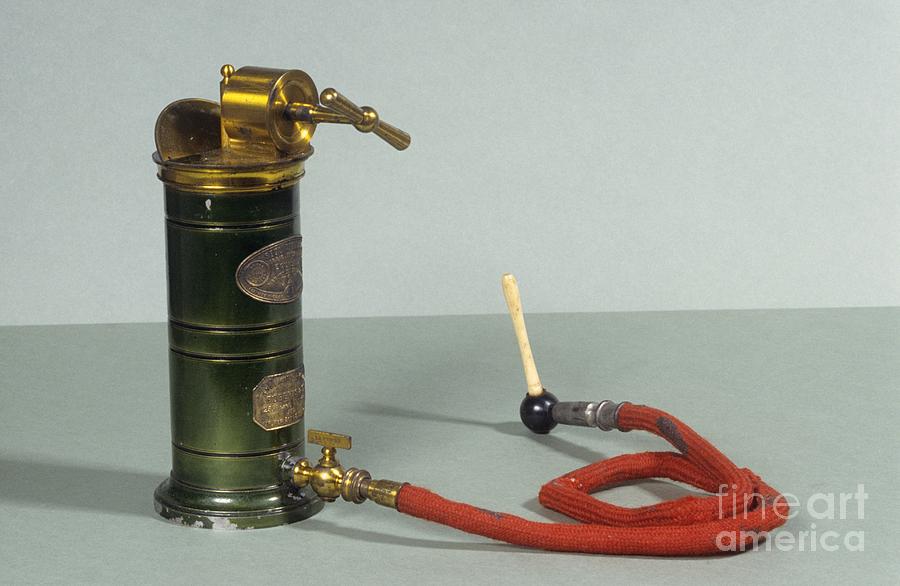Revue SYSTEME D Appareil à Douche Pour Porc, Entonnoir 1924 Vintage