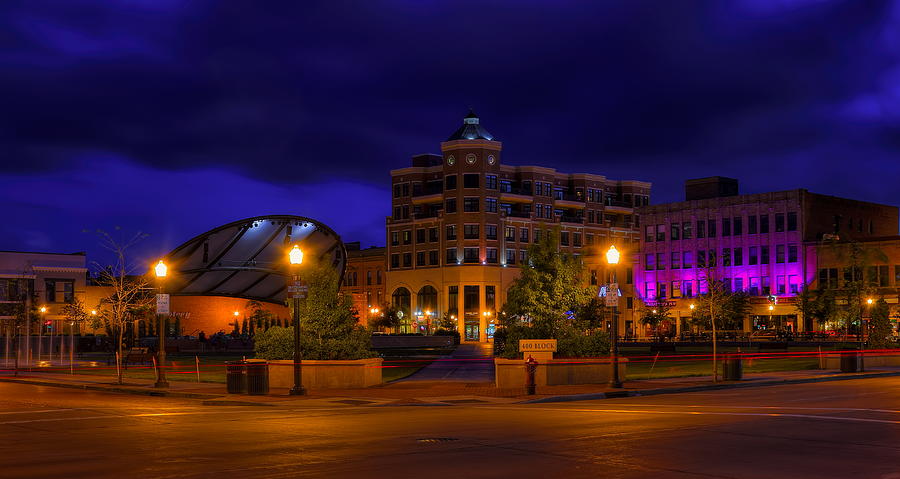 Wausaus 400 Block After Dark Photograph by Dale Kauzlaric
