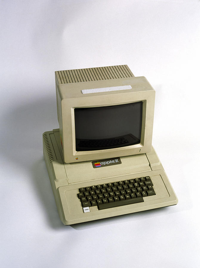 Apple Ii Computer Lab Apple II Computer by Volker Steger / Science Photo Library