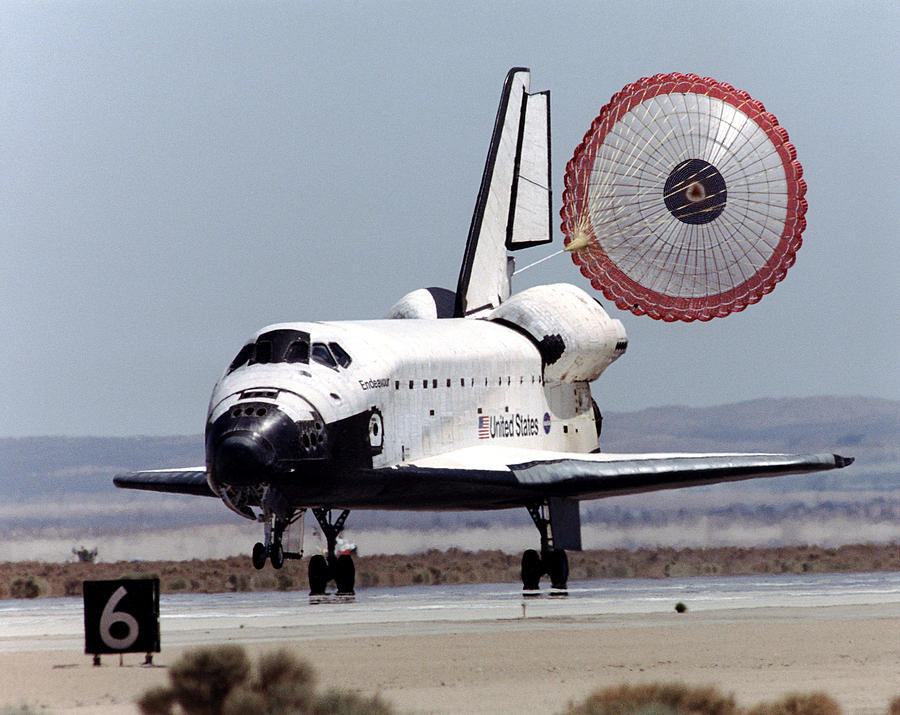 Space Shuttle Landing by Nasa / Science Photo Library