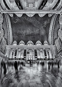 A Central View BW Photograph by Susan Candelario