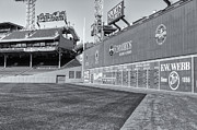 Fenway Park Green Monster II Photograph by Clarence Holmes