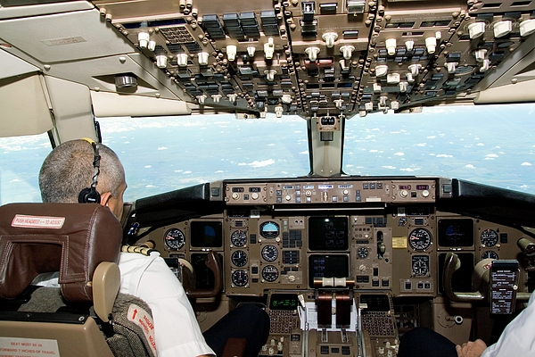 Boeing 767 Cockpit Greeting Card by Photostock-Israel / Science