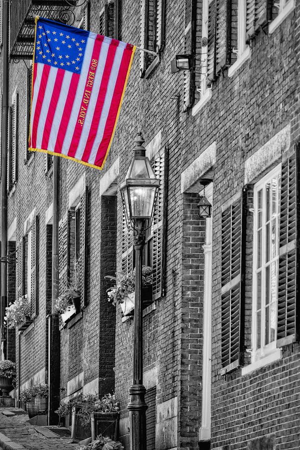 Acorn Street Details SC Photograph by Susan Candelario