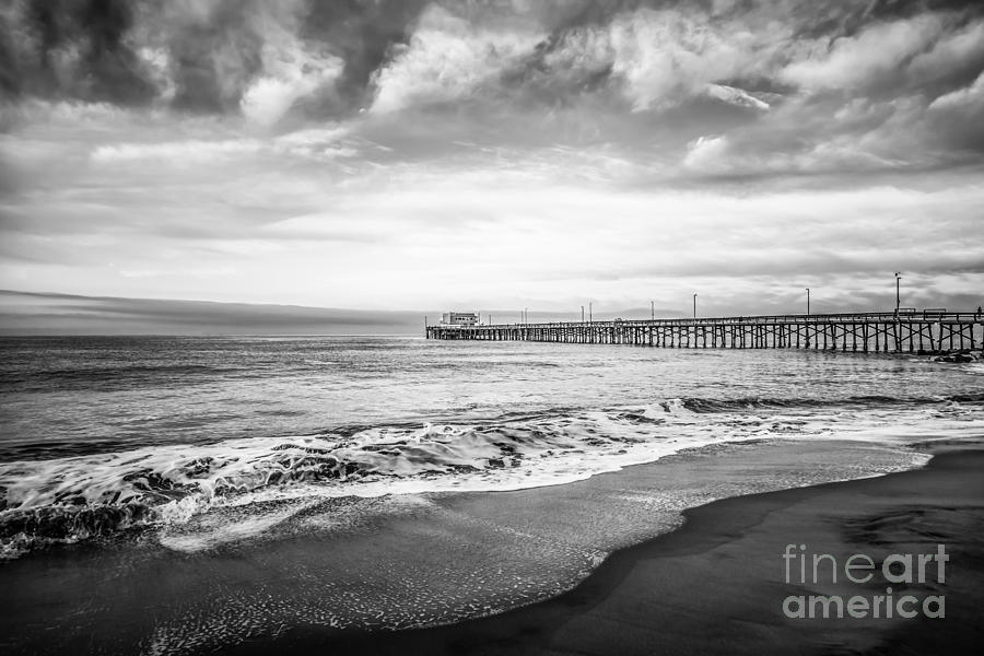 Newport Beach Pier in Newport Beach California Photograph by Paul Velgos