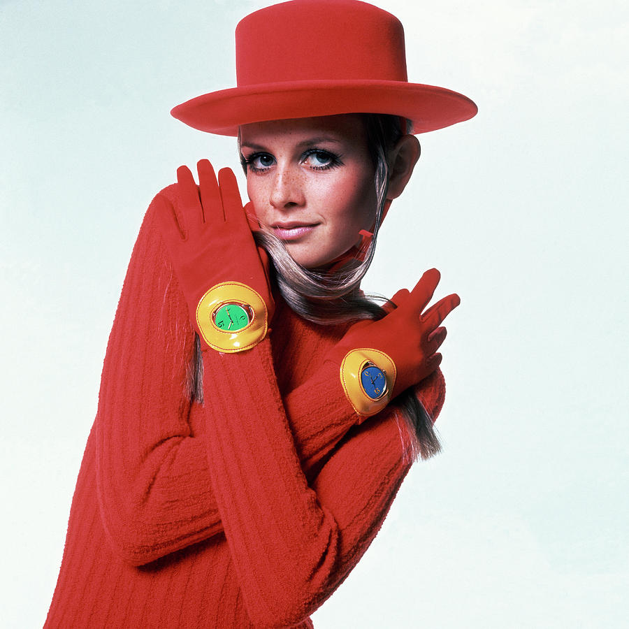 Twiggy 60s Style vintage レトロポップ ボーダーニット Twiggy 1960's Mod Fashion Model | Twiggy fashion, Sixties fashion