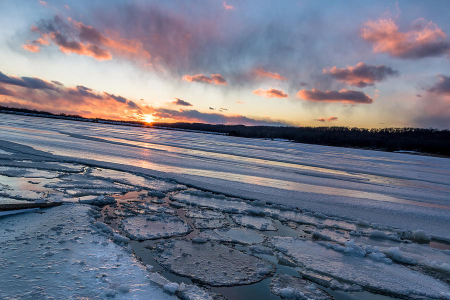 Twilight 4 Photograph by Todd Wilkinson