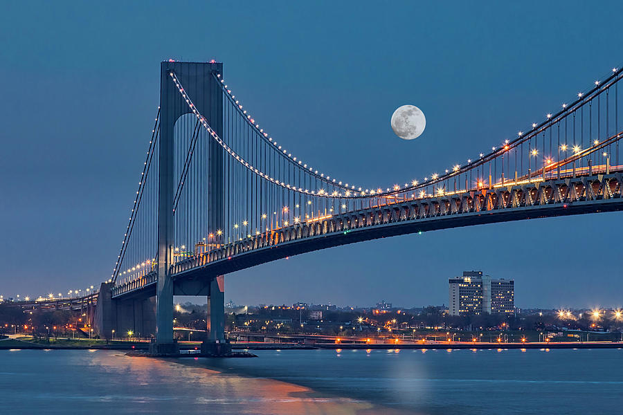 Moon Over Verrazzano-Narrows Bridge Photograph - Verrazano Narrows Bridge Moon by Susan Candelario
