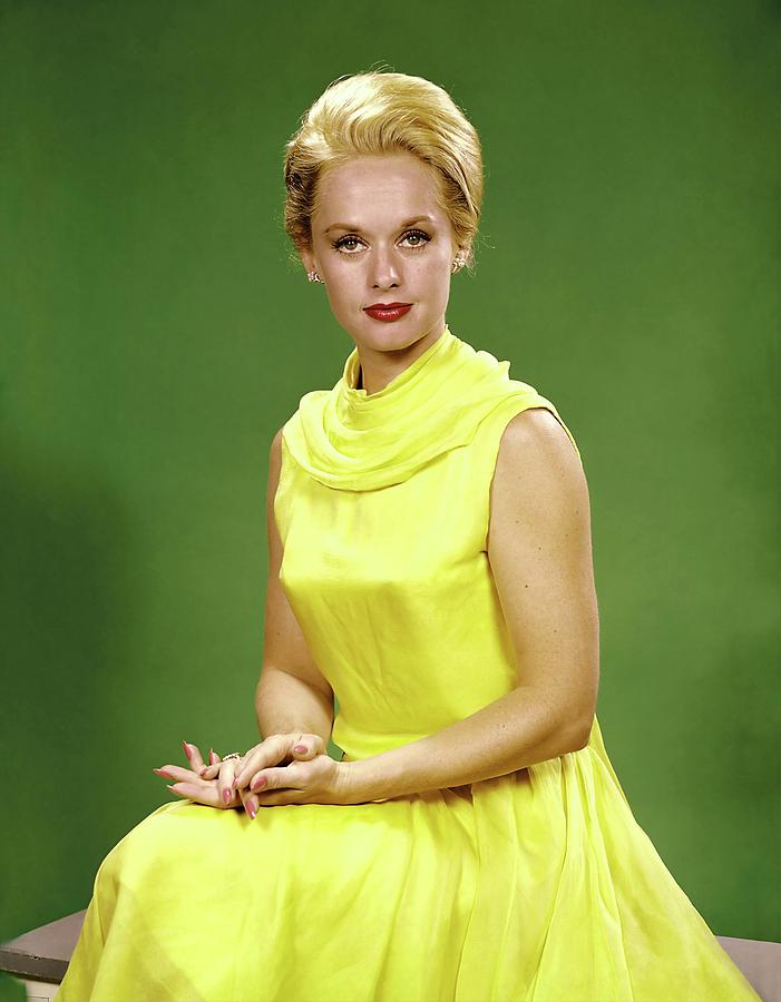 tippi hedren green dress One Iconic Look: Tippi Hedren's Green Suit in The Birds (1963)