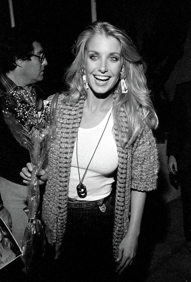 heather thomas smoking cigarette Credit: Ralph Dominguez/MediaPunch Stock Photo HeatherThomasAF @Logically_JC Actress Heather Thomas