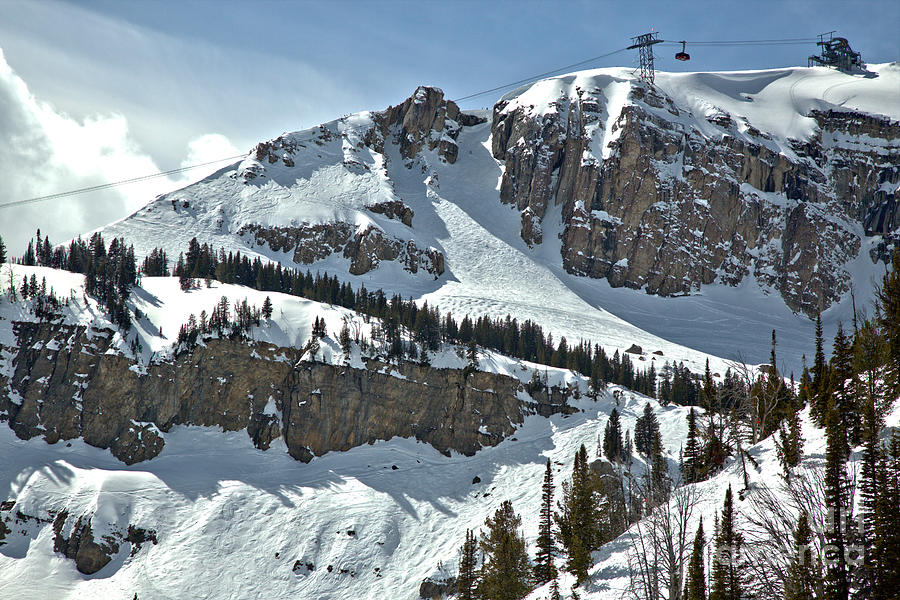 Almost To Rendezvous Photograph by Adam Jewell