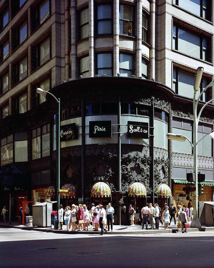 Carson Pirie Scott by Chicago History Museum