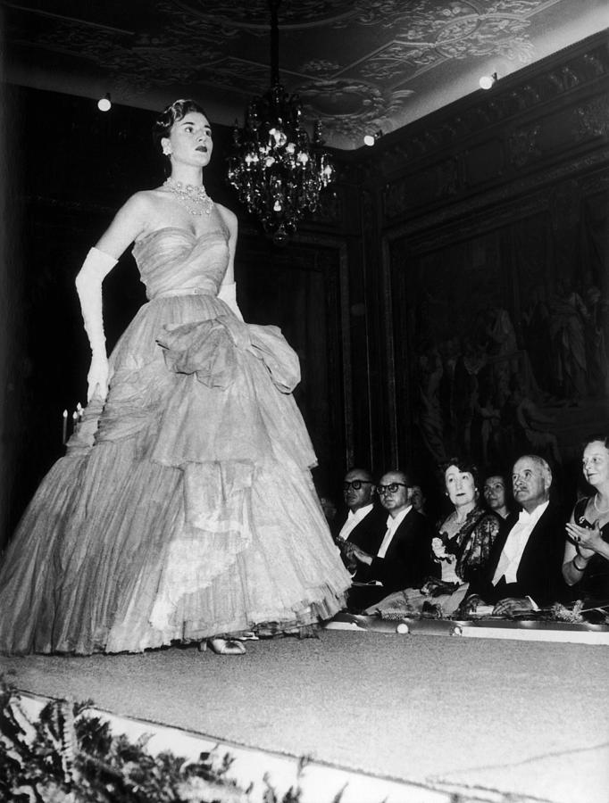 Christian Dior Fashion Show In Germany by Keystone-france Christian Dior Fashion Show In Germany by Keystone-france