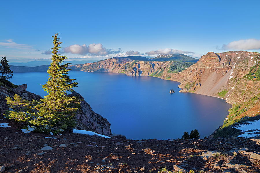 Crater Lake In Oregon Digital Art by Bernd Grundmann