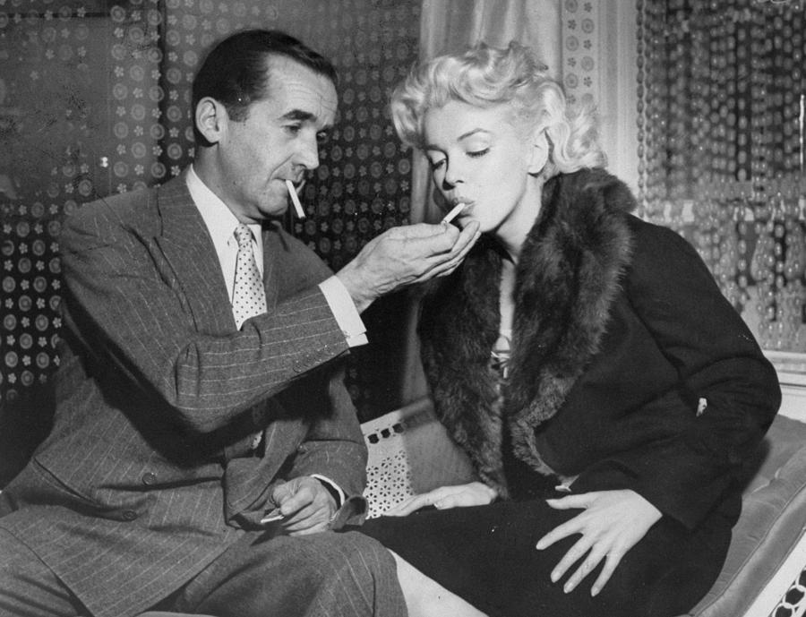 does cigarette smoke repel mosquitoes My grandpa used to make me smoke black n milds to keep the mosquitos away :  r/BrandNewSentence