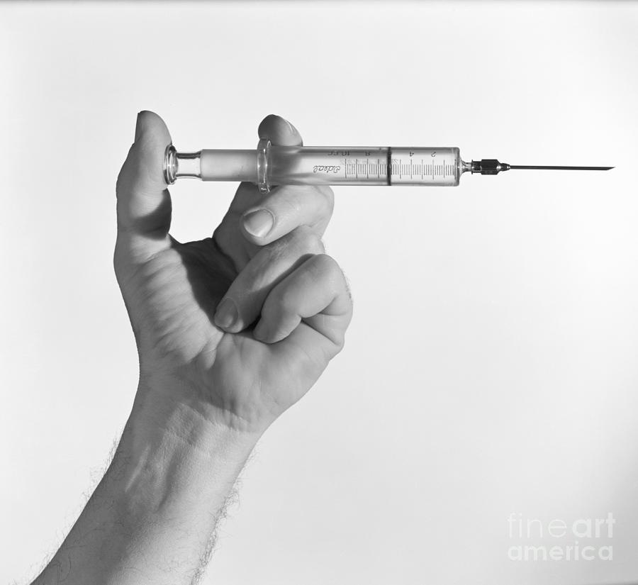 Epinefrin Nedir? Diş Tedavisinde Adrenalinli Anestezi Kullanımı