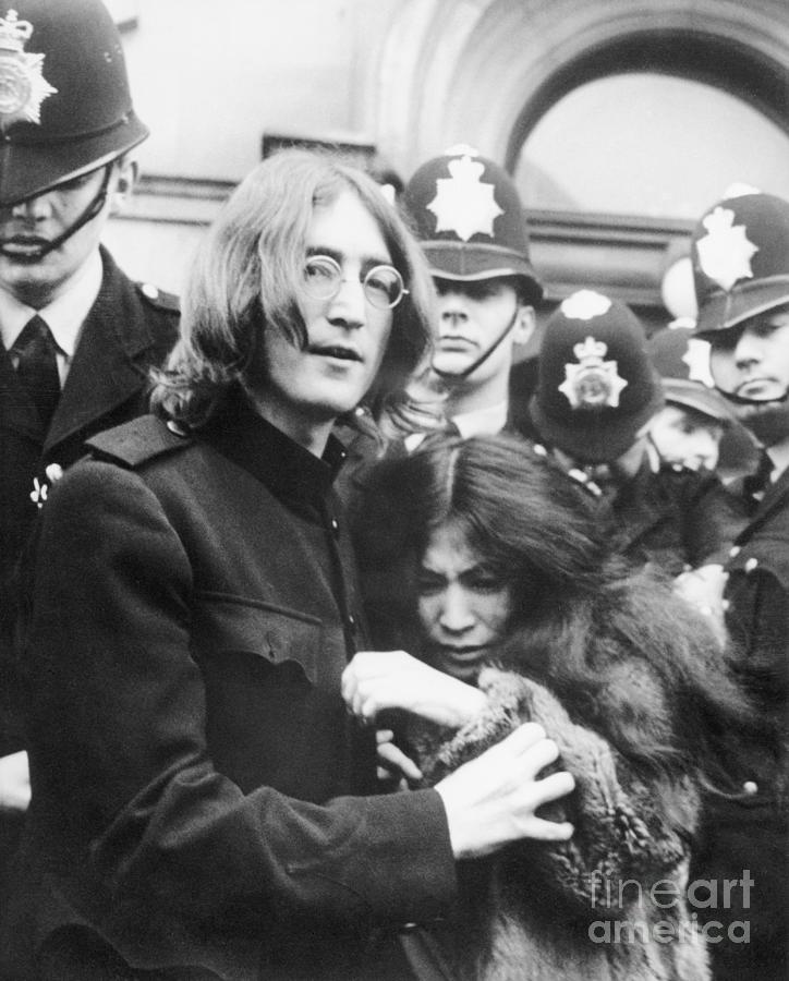 Photo Originale Yoko Ono – Tirage Bettina Cirone 1987, Agence De Presse NY