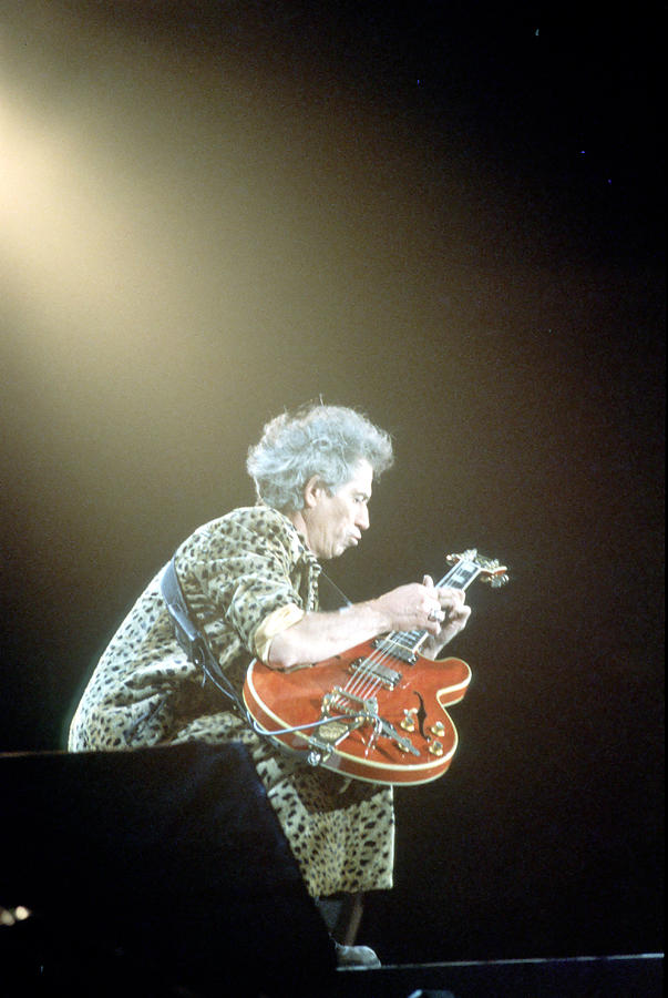 Keith Richards Performing In 1997 by Larry Hulst