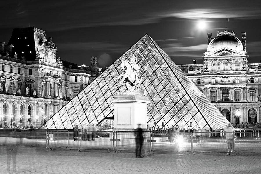 Louvre Museum In Paris Digital Art by Luigi Vaccarella
