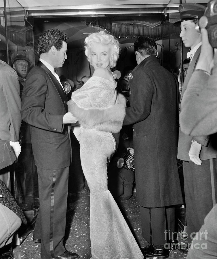 marilyn monroe off shoulder dress Marilyn Monroe's image was carefully crafted