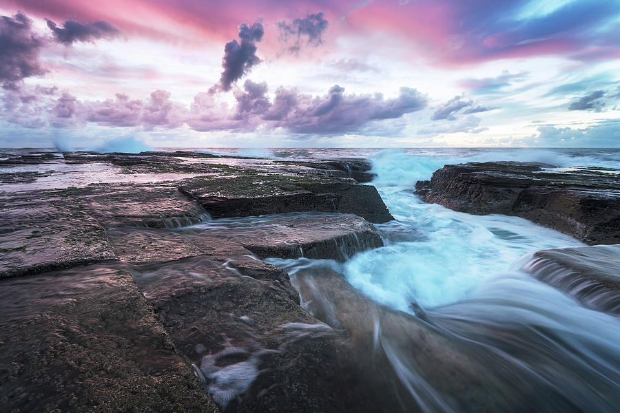 Narrabeen Swells Photograph by Monamifoto