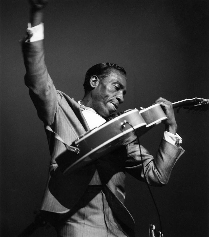 Dynamic Guitar Performance Photograph - Photo Of T-bone Walker by David Redfern