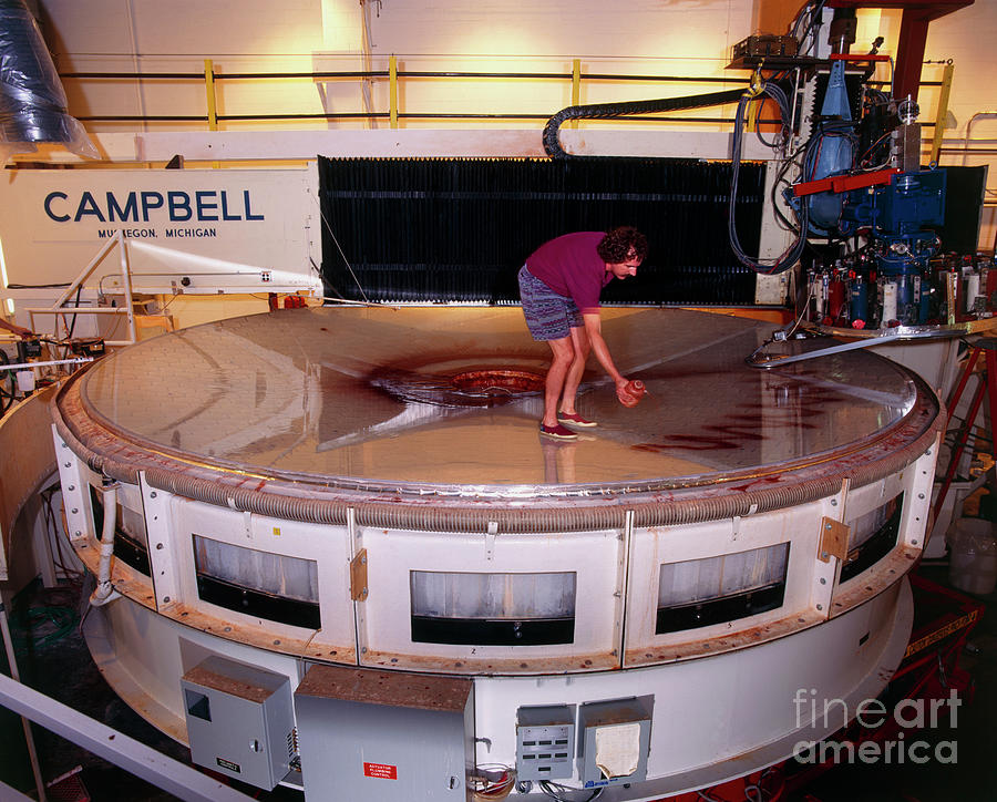 Polishing Of A Telescope Mirror For Use In The Mmt by David Parker