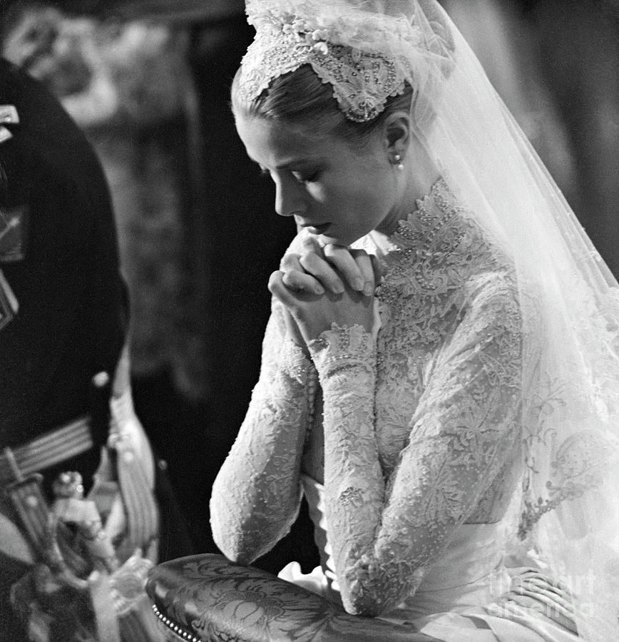 princess grace dress Princess Grace At Her Wedding Photograph by Bettmann