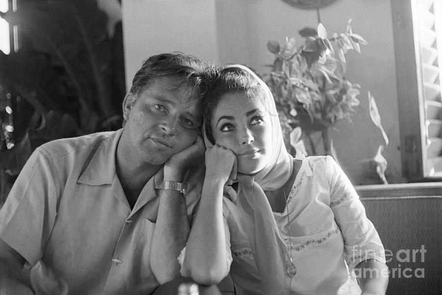 Richard Burton And Elizabeth Taylor by Bettmann