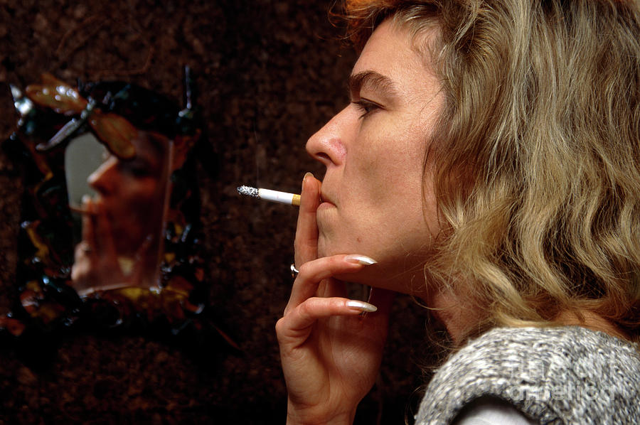 fake actor cigarettes Were cigarettes in old movies real? When did Hollywood start using fake  cigarettes? By and large, actors in nearly every film before the 1970s  smoked real tobacco when they needed to smoke