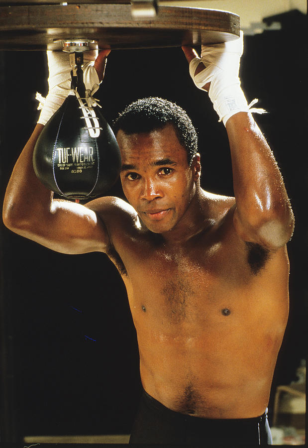 Sugar Ray Leonard Photograph by Ronald C. Modra/sports Imagery