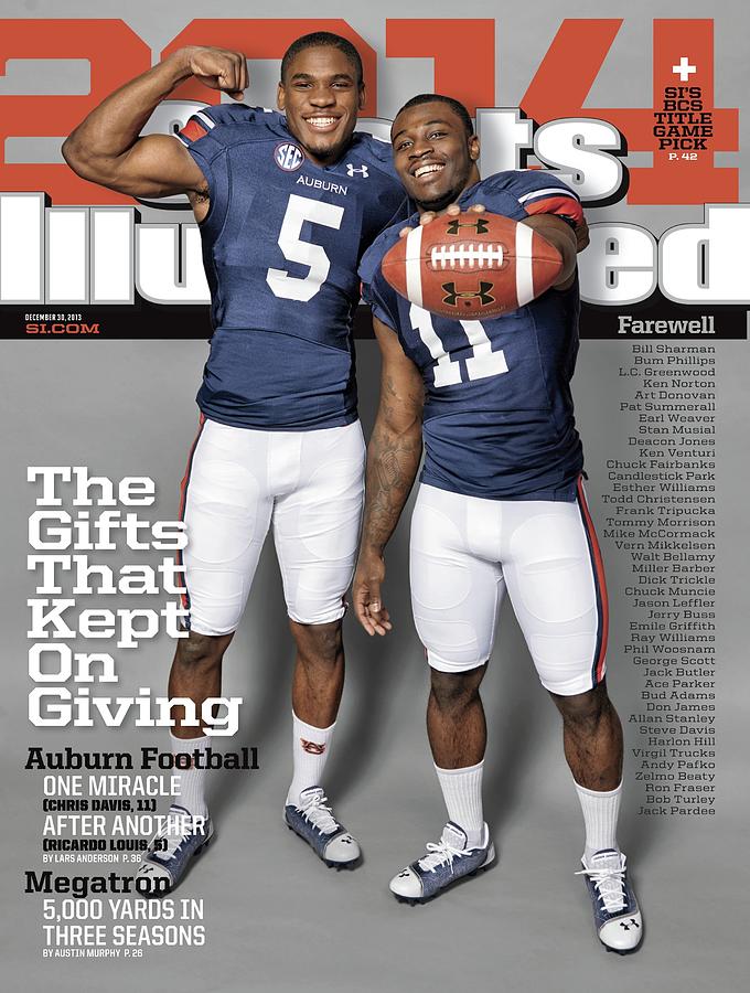 Auburn Football Players on Magazine Cover Photograph - The Gifts That Kept On Giving Auburn Football Sports Illustrated Cover by Sports Illustrated