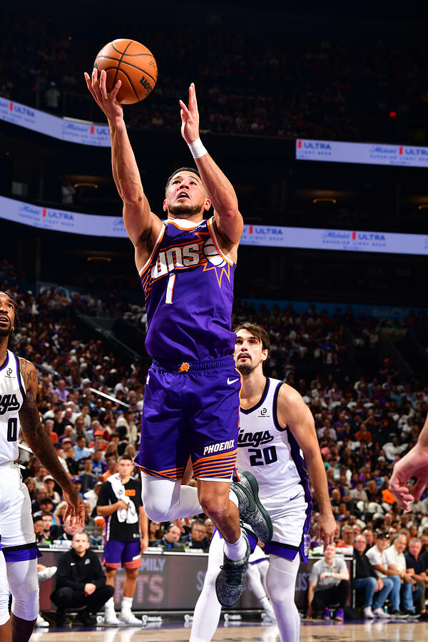 Devin Booker #28 by Barry Gossage
