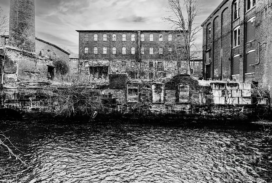Abandoned mill building in Andover, Massachusetts Photograph by Eric Killorin