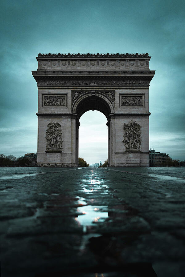 Arc De Triomphe Paris Moody Day Photograph by Printed View