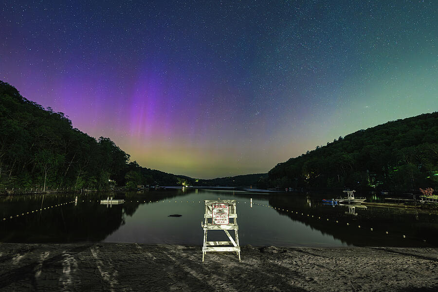 Aurora Borealis Over Lake Waramaug Photograph by Dave King