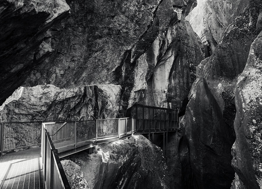 Dramatic Rocky Cliff Walkway Photograph - Box Canon Ouray Walkway by Dan Sproul