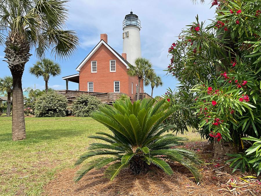 Cape St George Lighthouse Photograph by Lloyd Gillies