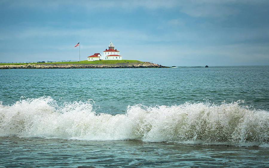 Crashing Waves at Watch Hill Light Photograph by Dave King