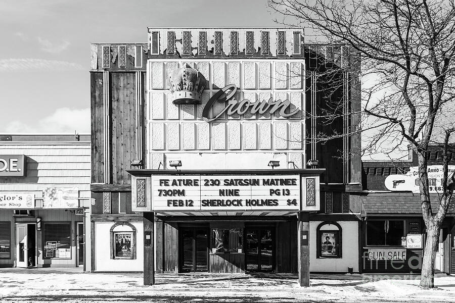 Crown Point Indiana Theater Black and White Photograph by Paul Velgos