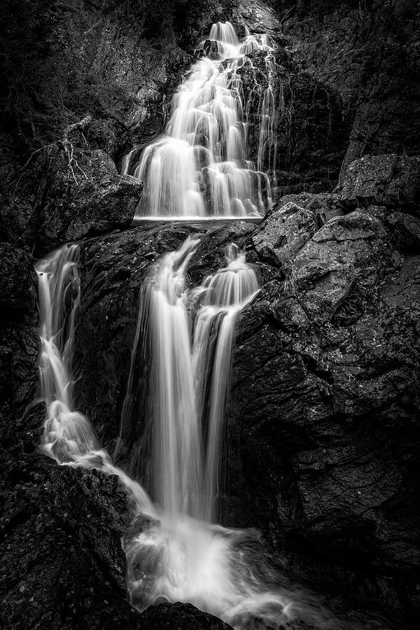 Crystal Cascade, Autumn Photograph by Jeff Sinon