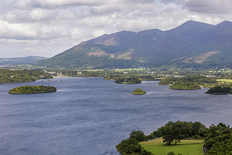 Derwentwater view Photograph by Francisco Ruiz Navas