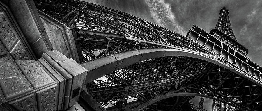 Eiffel Tower Architectural View Photograph - Eiffel Tower Panorama by Serge Ramelli