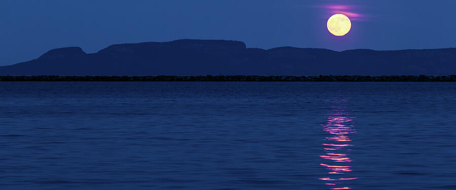 Full Moon Over The Giant Photograph by Linda Ryma