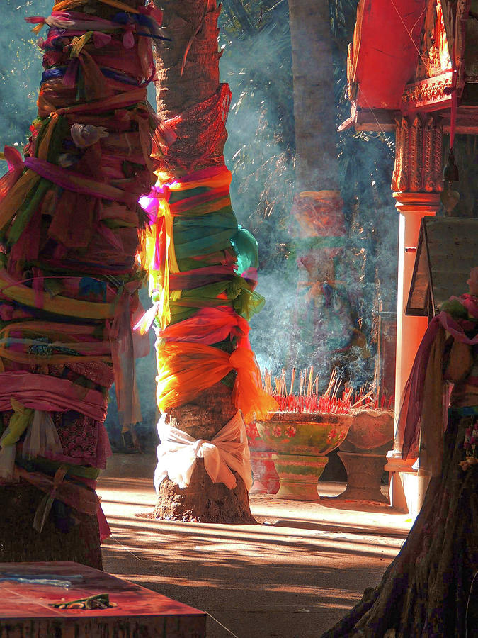 Greetings to the gods Photograph by Jeremy Holton