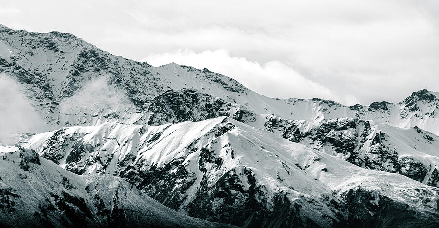 Majestic Snow-Covered Mountains Photograph - Majestic Snow-Covered Alaska Mountains by Dan Sproul
